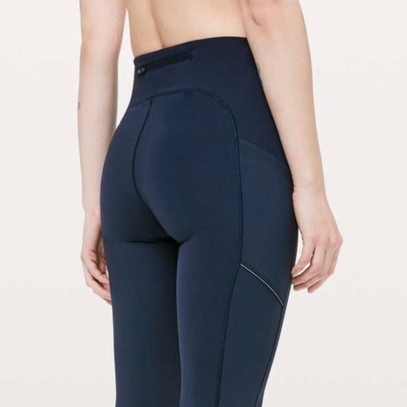 Lululemon Speed Up Tight Full-on Luxestream 28” Navy - Picture 3 of 12